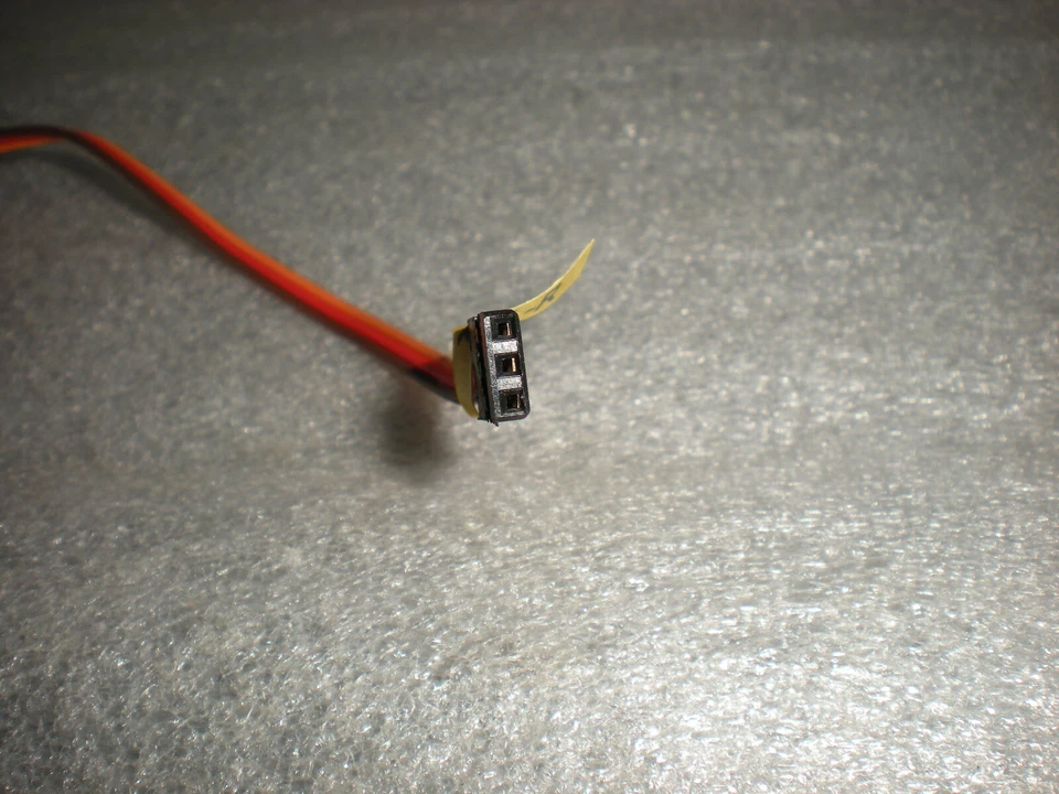 Hobby Zone Carbon Cub S 2 1.3m HBZ32500 Right R Spektrum A381 9g Aileron Servo - Image 4 of 4