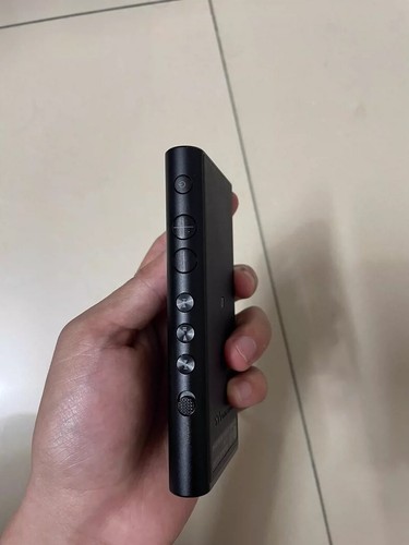 Sony NW-ZX300a Hi-Res Walkman Digital Music Player 16gb - Picture 2 of 6