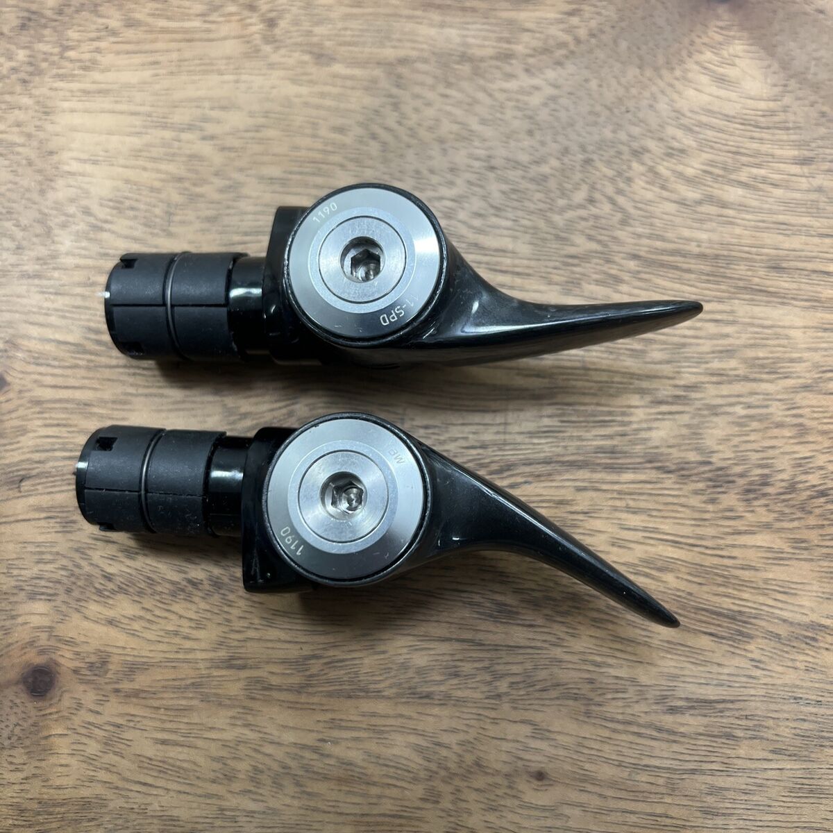 SRAM SL-1190 R2C 11 Speed Carbon Aero Shifters TT Tri 2x11 SRAM SL-1190 R2C 11 Speed Carbon Aero Shifters TT Tri 2x11