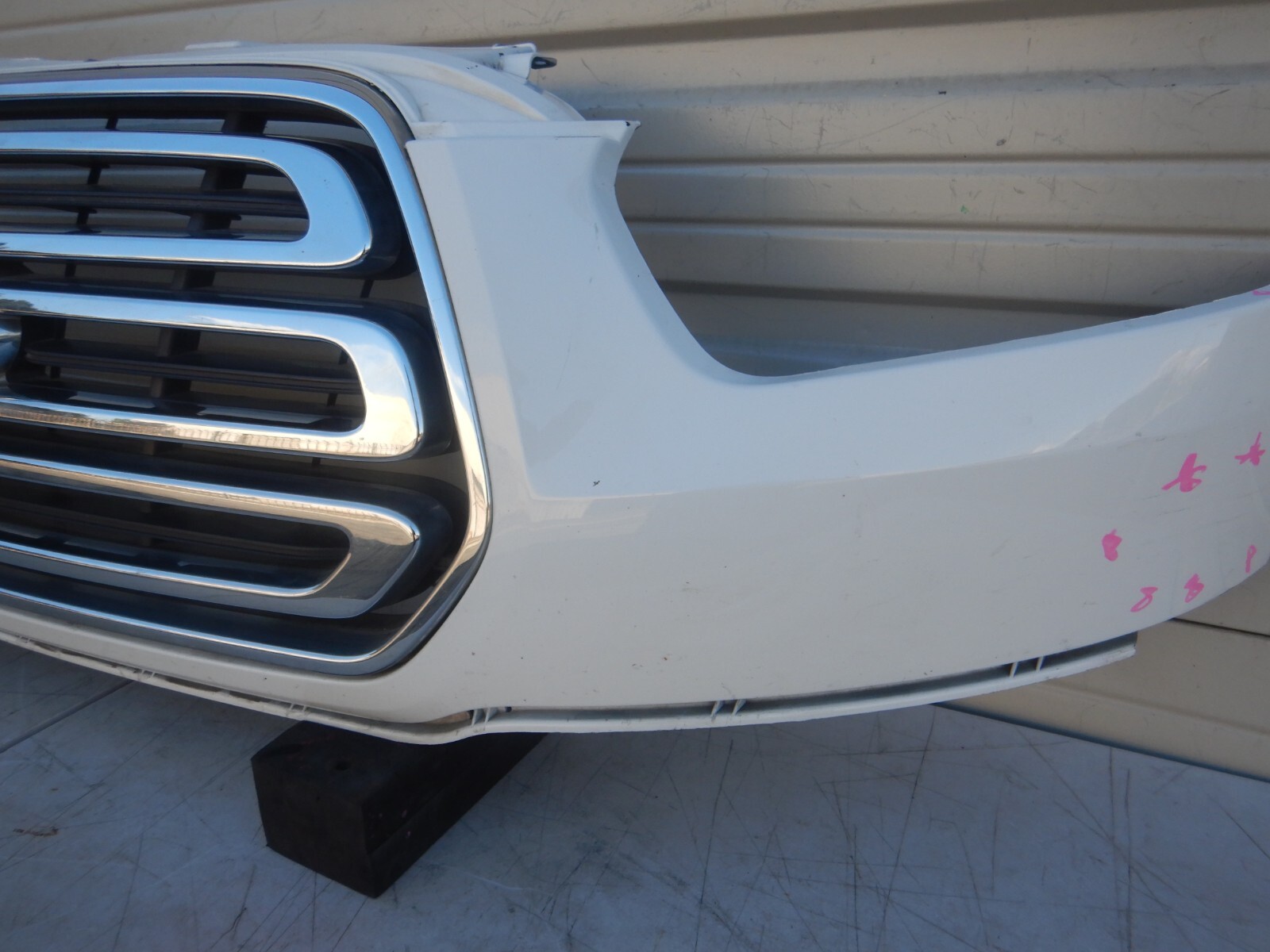 2015-2019 FORD TRANSIT 150 250 350 FRONT BUMPER COVER + GRILL OEM CK41-17B968-B