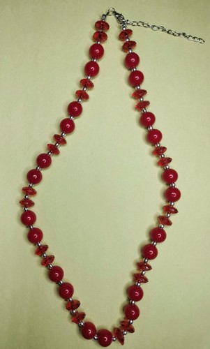 Vintage Cherry Red Beaded Necklace Iridescent Beads Glam Retro Jewelry Berry Set