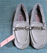 New with tags Juicy Couture Women's Intoit Moccasin Slippers faux fur Size 8