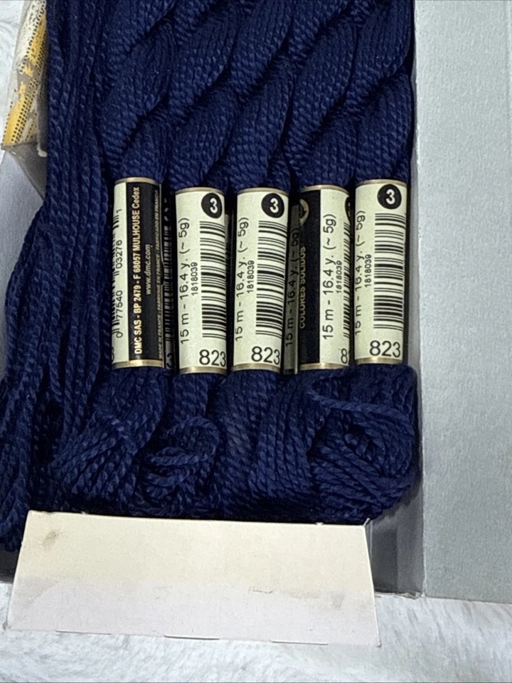 DMC Size 3 COTTON PERLE Pearl Cotton EMBROIDERY THREAD Twist 12 Skein NAVY 823 - Image 3 of 4