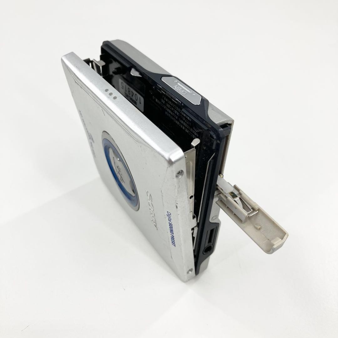 。 Sony MZ-E501 MD Walkman Portable MiniDisc Player Silver w