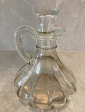 1950s Vintage Anchor Hocking Glass Cruet with Glass Stopper