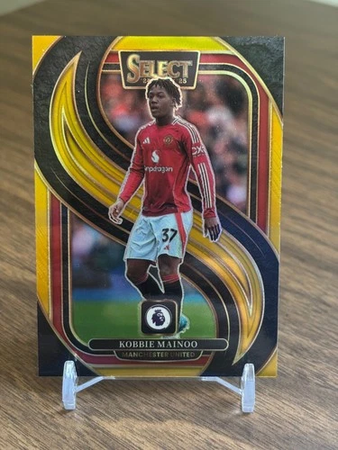 Kobbie Mainoo 2024 2024-25 Panini Select Premier League EPL #199 Gold Prizm /10
