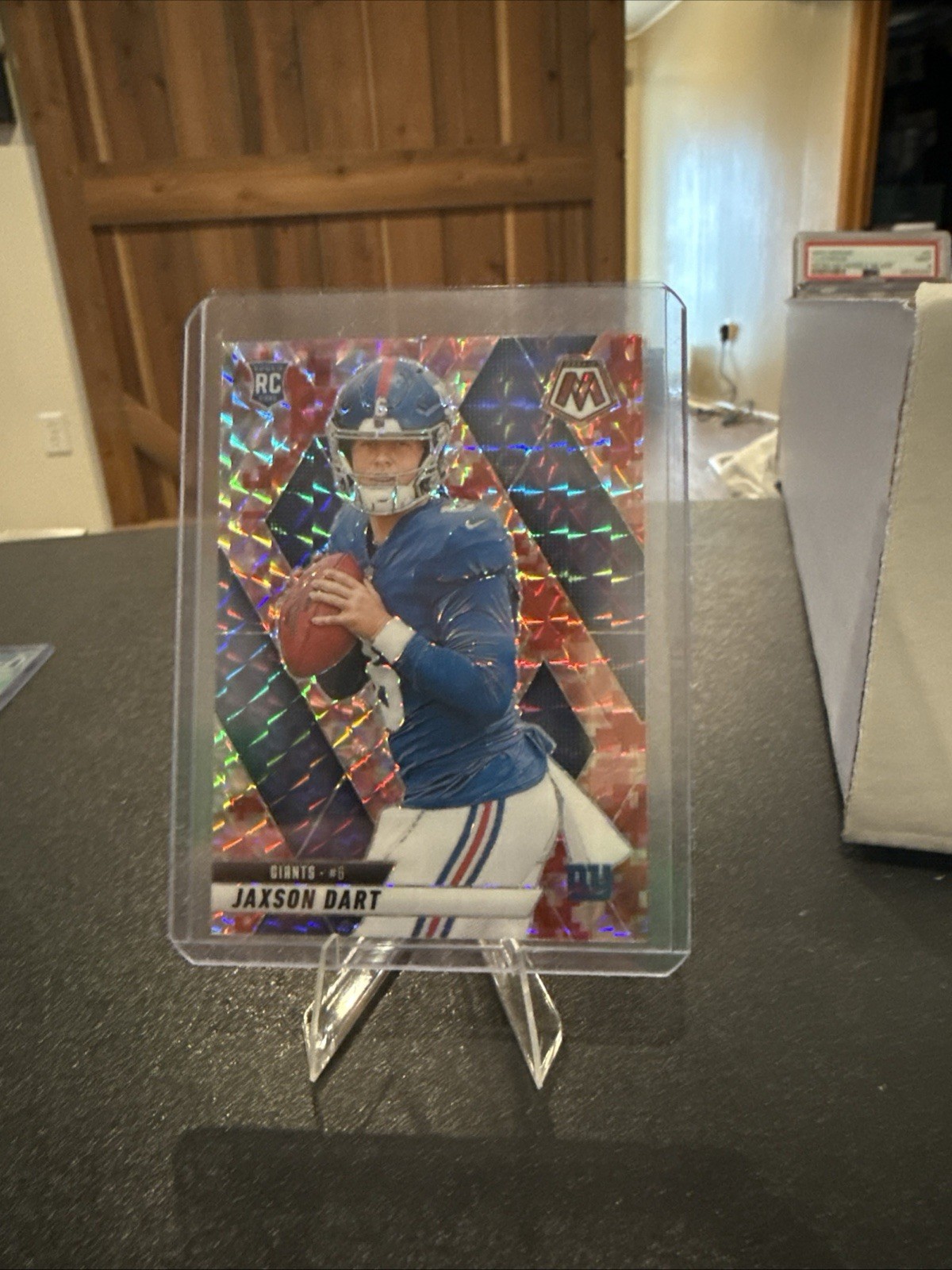 2025 Panini Mosaic Jaxson Dart Rookie Camo Red Mosaic Prizm Giants #362