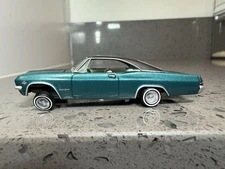 1/64 Custom Lowrider 65 Impala