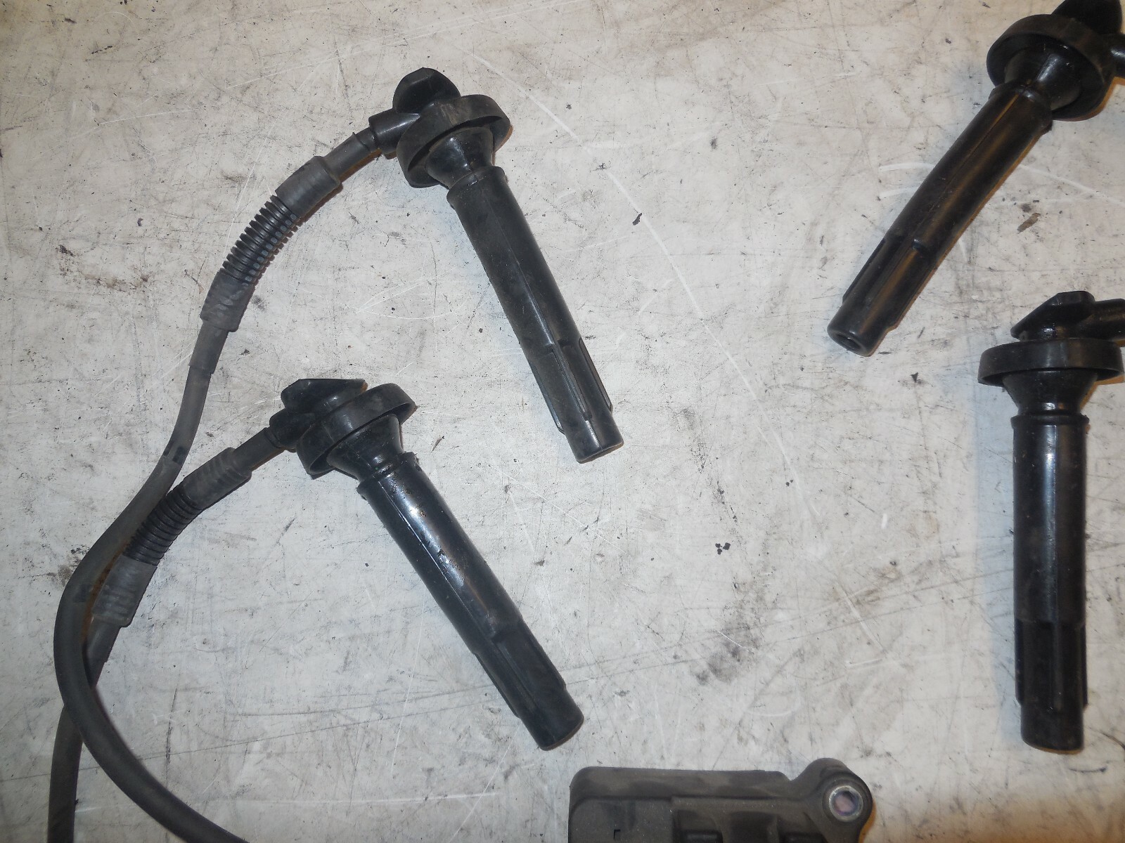 2000 SUBARU LEGACY IGNITION COIL OEM 22433AA570 eBay