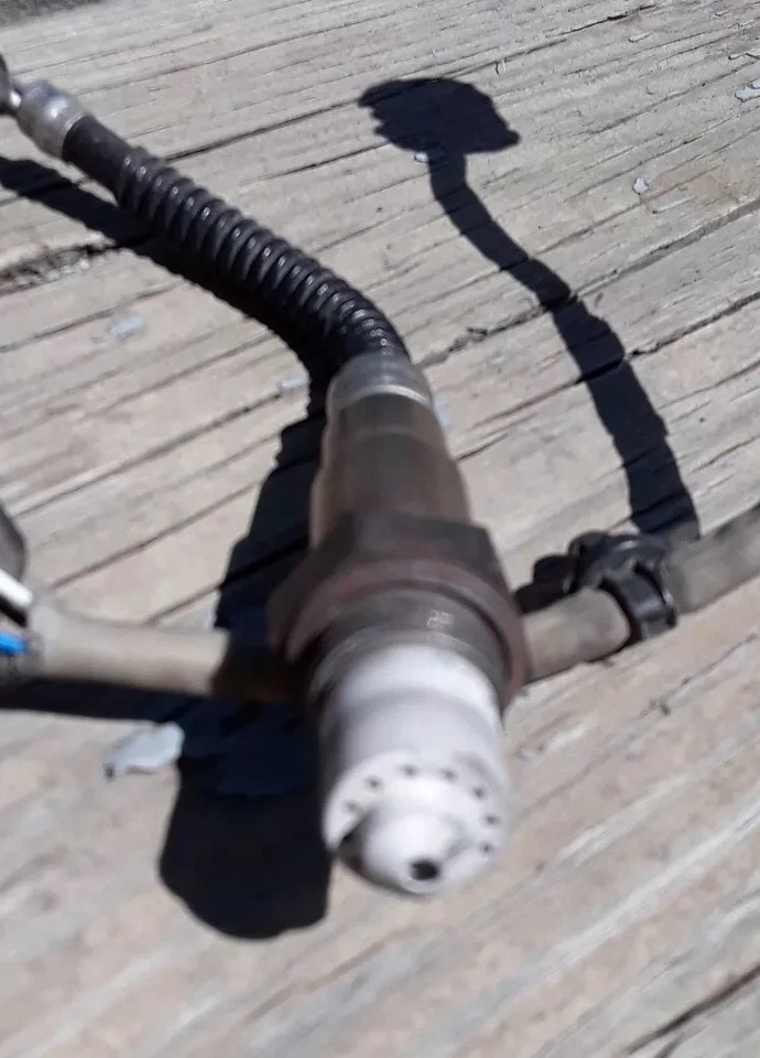 Sensor de oxígeno O2 aguas arriba Mitsubishi Eclipse 01-05 A006 Foto 2 de 3