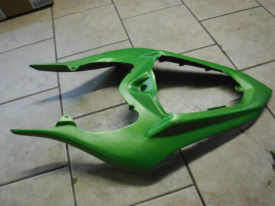 07 08 Yamaha YZFR1 YZF R1 asiento trasero carenado cubierta 4C8-21711 TF425 Foto 2 de 4