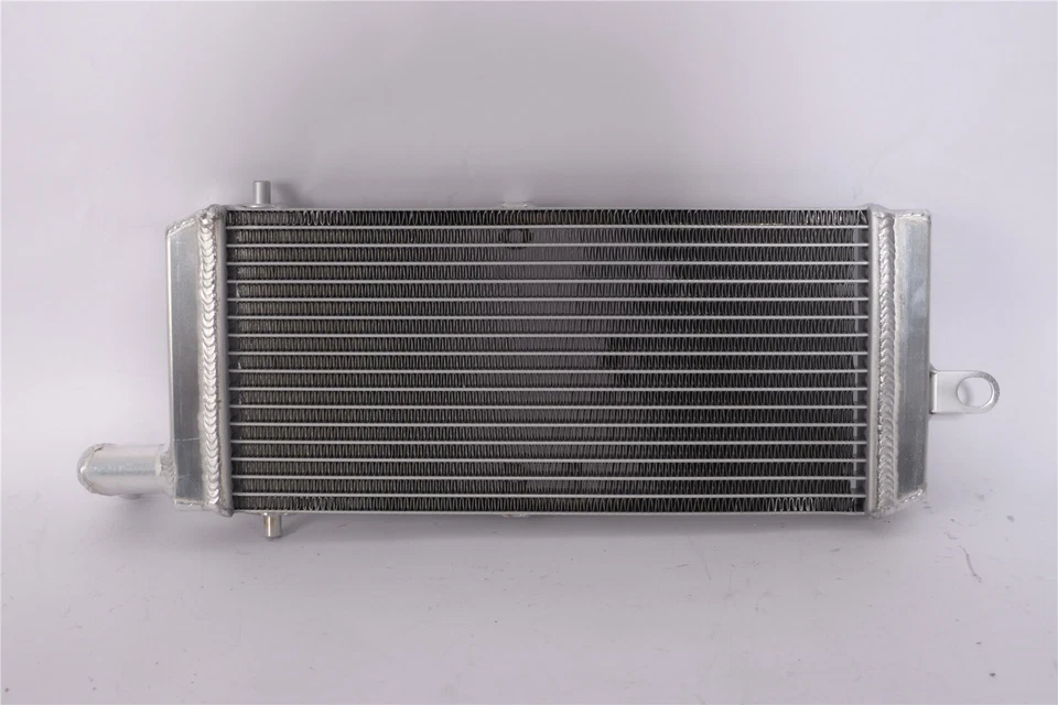 Radiador de aluminio Honda Shadow Phantom y Aero Series Cruisers 2010+ Foto 3 de 3