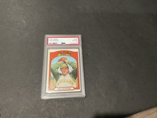 1972 Topps Baseball Card #330 Jim Hunter  (Catfish Hunter) Oakland A's PSA 6