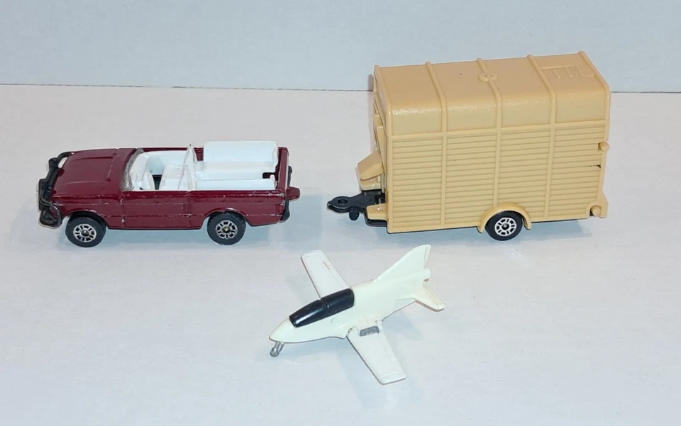 CORGI James Bond 007 Octopussy Range Rover Horse Box Acrostar Jet E3019 1982 - Bild 2 von 4