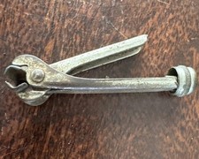 Amazing Vtg Near Antique Hygiene King Klip Finger Nail Clippers Made In USA Amazing Vtg Near Antique Hygiene King Klip Finger Nail Clippers Made In USA