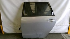 Porte arrière et accessoires Mitsubishi GRANDIS