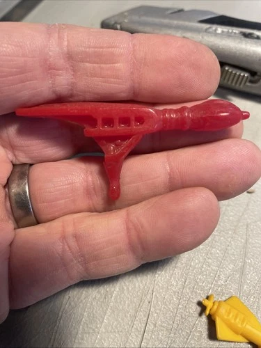 Vintage MOTU Spydor Gun Part Unbroken *Nice* HeMan Toy Accessories