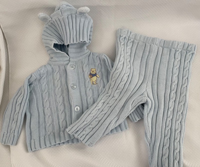 Disney Winnie the Pooh 2 Piece Set M Blue Vintage 12-16 lbs EUC