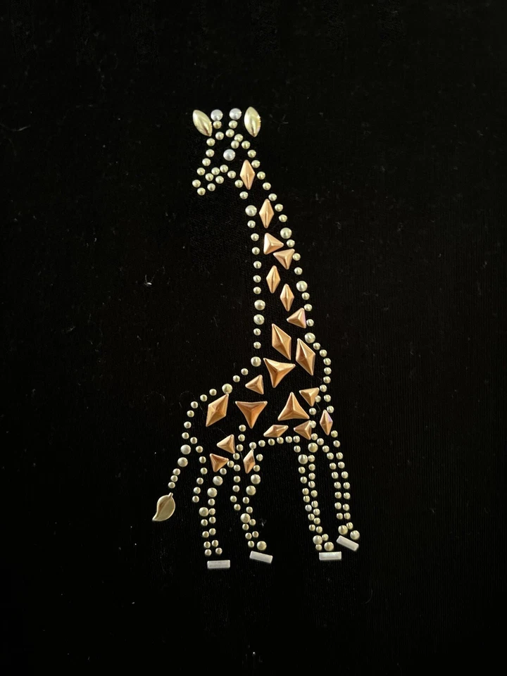 Alfred Dunner Giraffe Short Sleeve Tee Size Petite Medium - Image 2 of 4