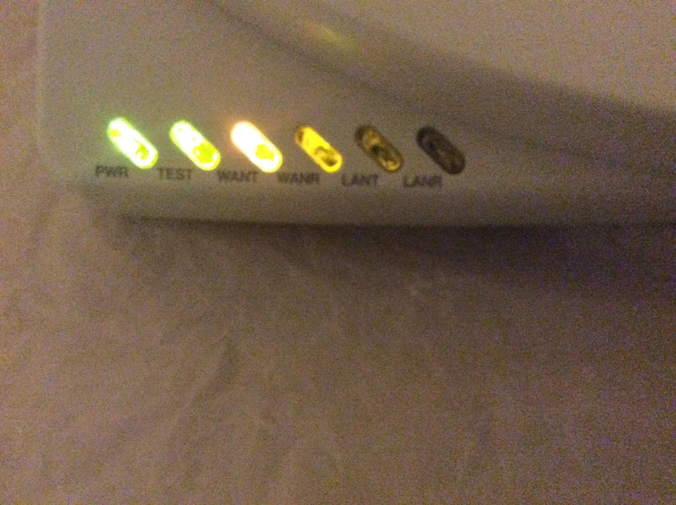 Siemens sb5830 ADL Business Router 060-5830-F03 Rev.C - Image 2 of 4