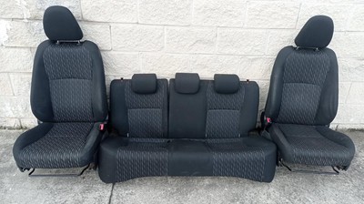 Interieur Complet pour TOYOTA YARIS (KSP1/NLP1/NSP1) Active 2012 186330 ...