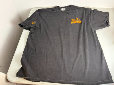 Vintage 1997 Buffy The Vampire Slayer  XL T-Shirt WB logo embroidery Hanes Beefy