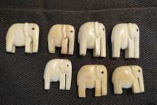 ANTICO SET  DI MINIATURE DI ELEFANTI IN OSSO INTAGLIATO 7 PEZZI PRIMO '900