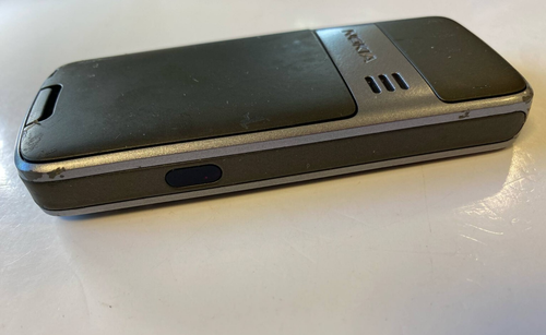 Nokia 3109 Classic (3109C ) Mobile Phone - Unlocked - Grey Button Bar Style - Afbeelding 6 van 8