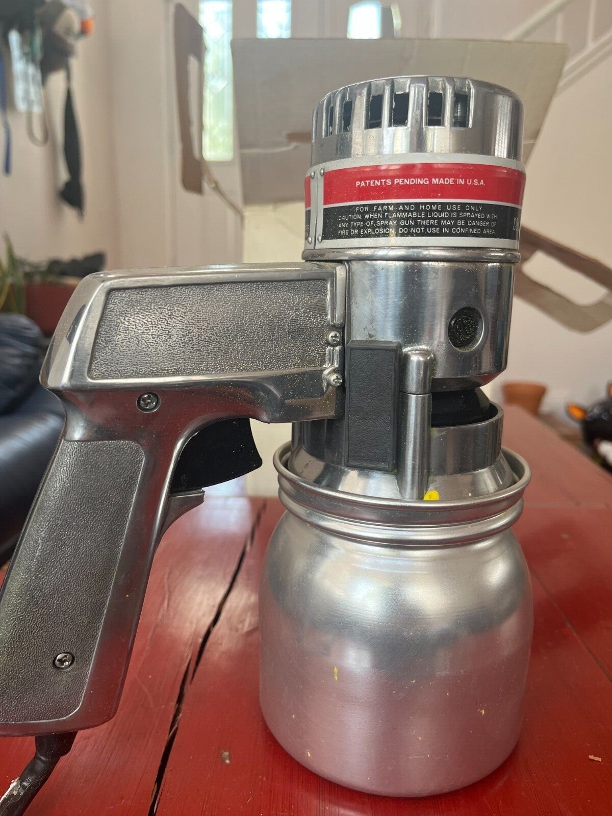 Electro Airless Paint Gun Sprayer 2400 Vintage W/ Box Used in Good
