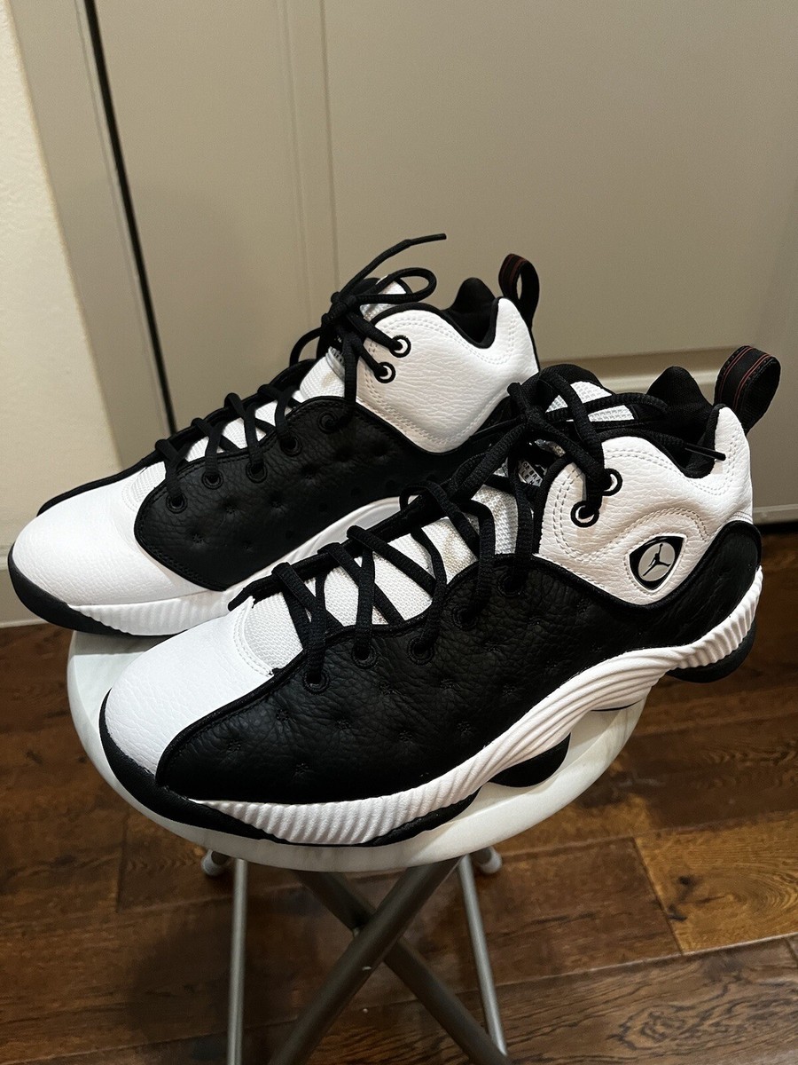 jordan jumpman team 2 on feet