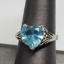 Ladies Sterling Silver Crystal Heart Blue Ring size 7