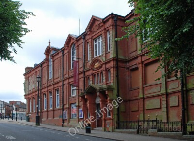 Foto 6x4 Museum und Kunstgalerie, Dudley Dudley\/SO9390 befindet sich auf der co c2010