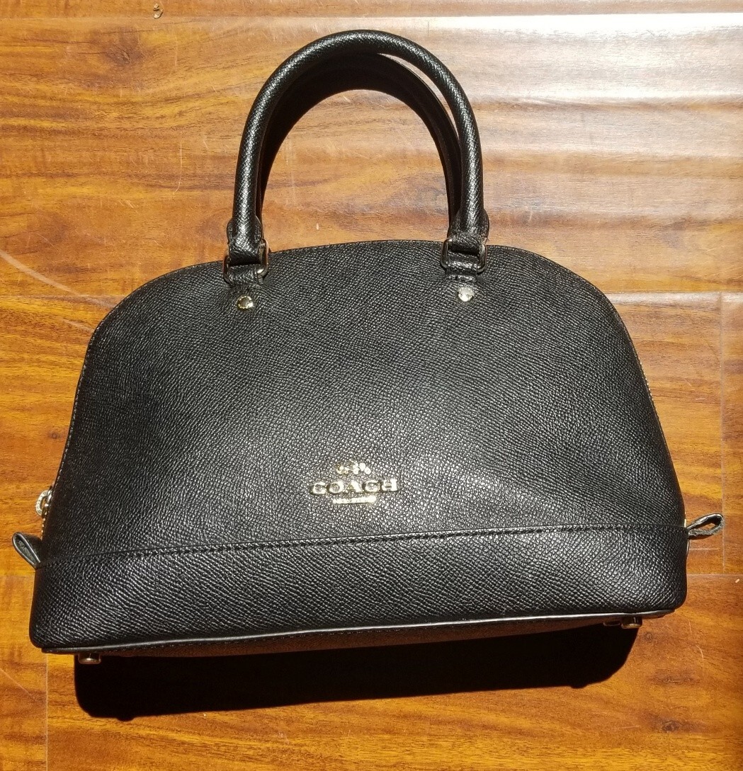 Auth COACH #57555 Black Crossgrain Leather Mini Sierra Satchel w