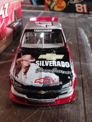 Camión Tony Stewart 2004 Sara Evans Acxiom Silverado 1/24 acción diecast  Foto 2 de 4