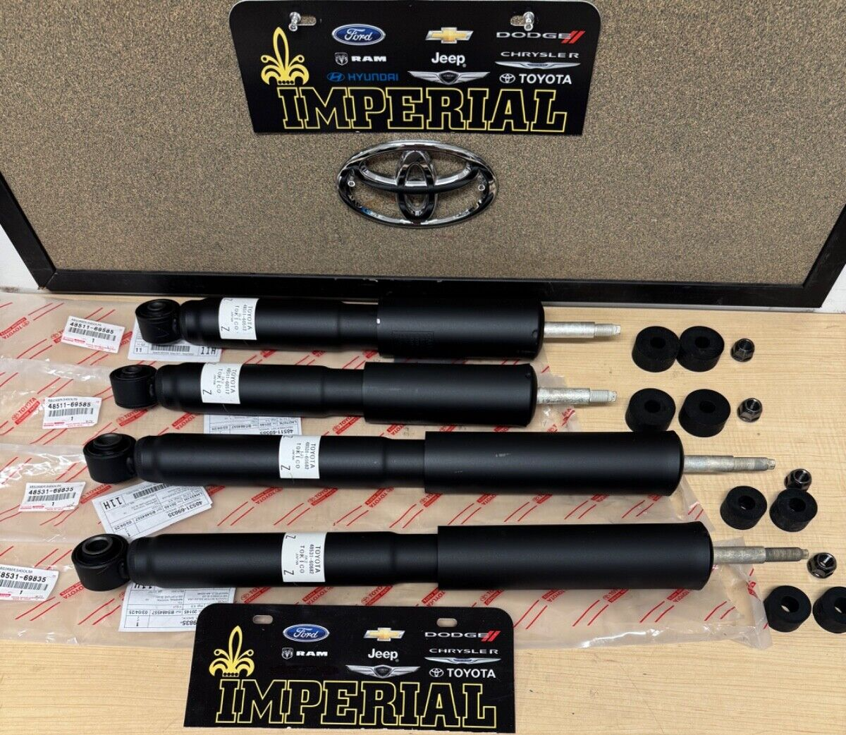 1998-2007 TOYOTA LANDCRUISER NEW OEM FRONT AND REAR SHOCKS SET OF