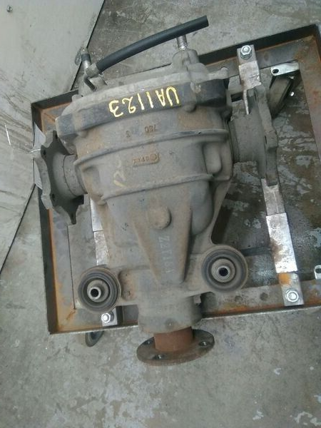 2007-2010 Infiniti QX56 Nissan Armada Rear Differential Carrier 3.357 ...