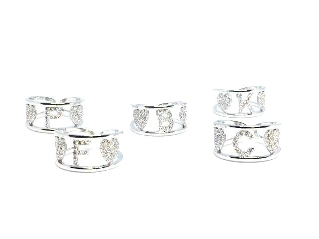 Anello iniziale lettera con cuore e strass rodiato anallergico - Immagine 2 di 4