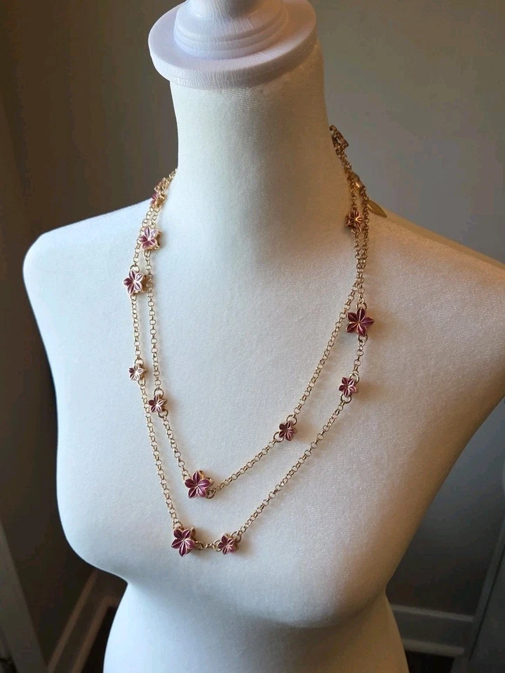 Collar de cadena Coldwater Creek tono dorado flores rojas eslabones 48" Foto 2 de 4