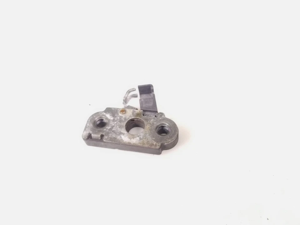 05 Aprilia Mille RSV 1000 RSV1000R Seat Latch Mount Free Shipping - Image 3 of 4