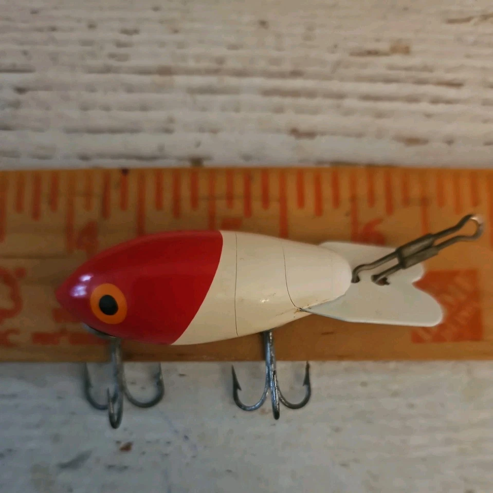Vtg TEXAS LURE Bomber Lures "BABY BOMBER" #204. Red Head color. Wood Lure. - Image 3 of 4