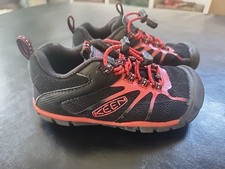 Keen Kid's Chandler 2 CNX Black/Red Carpet Shoes 1026493 Kids Sz 9