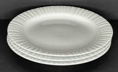 CorningWare French White 10.6'' Dinner Plates Set of 3 Porcelain Ribbed Rim