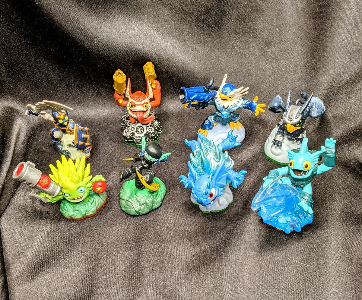 Lot 8 Skylander Toys Figurines Various Games