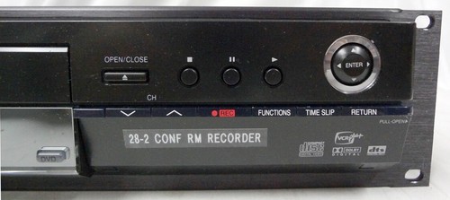 Panasonic DMR-T3040 Lettore Videoregistratore DVD Scansione Progressiva con Montaggio su Rack! - Foto 2 di 14