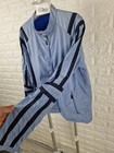 Foto 3 di 12