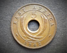 EAST AFRICA FIVE CENTS  1942   / SNIFF'S  ANCIENT COINS T-3