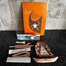 Vintage Hawajski Outrigger Canoe Model Kit Drewniany zestaw i broszura Anekona Hawaje vintage