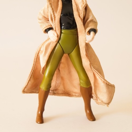 Disney ATLANTIS THE LOST EMPIRE Toy Action Figure - Helga Sinclair - Picture 6 of 6