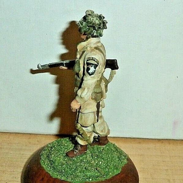 70mm ? US Army 101st Airborne Screaming Eagles painted- ALL METAL - Image 3 of 4