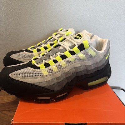 Nike Air Max 95 Neon 2010 609048-072 Size 10.5